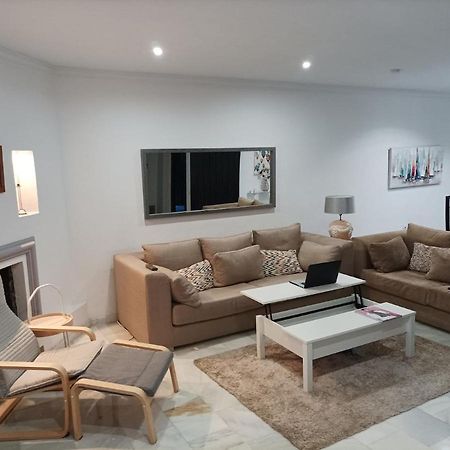 Large 2 Bed Apt Puerto Banus Marina Private Parking Apartamento Marbella Exterior foto