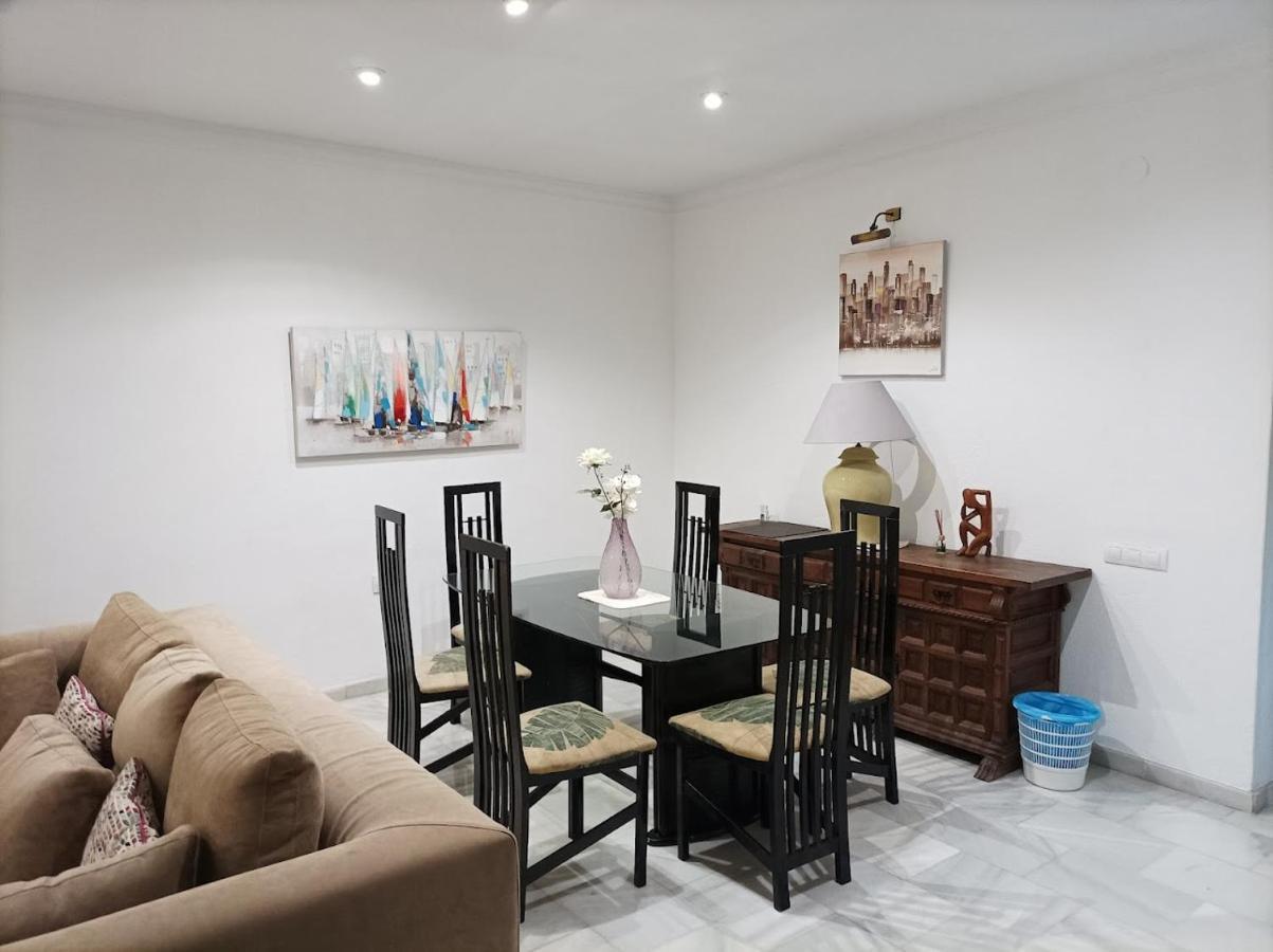 Large 2 Bed Apt Puerto Banus Marina Private Parking Apartamento Marbella Exterior foto