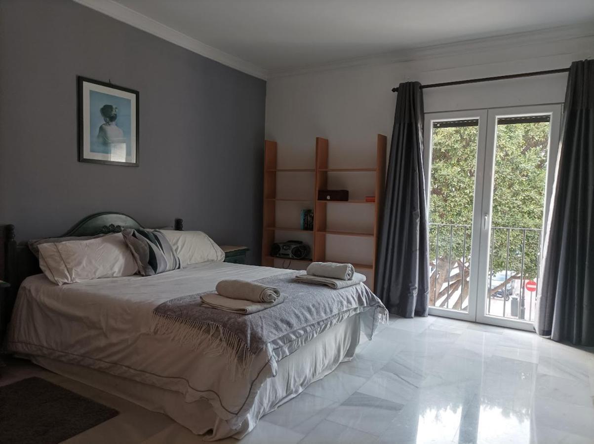 Large 2 Bed Apt Puerto Banus Marina Private Parking Apartamento Marbella Exterior foto