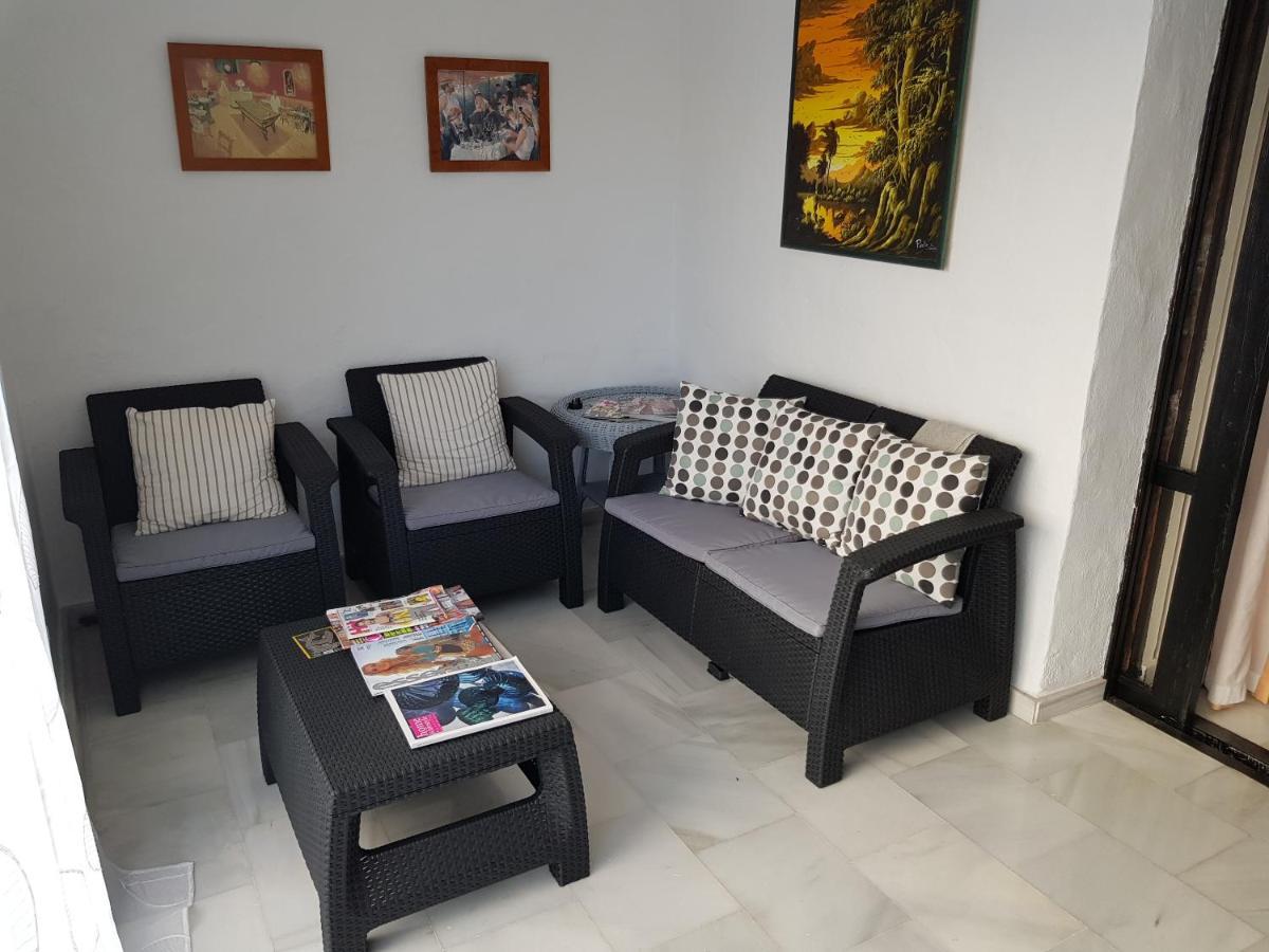 Large 2 Bed Apt Puerto Banus Marina Private Parking Apartamento Marbella Exterior foto