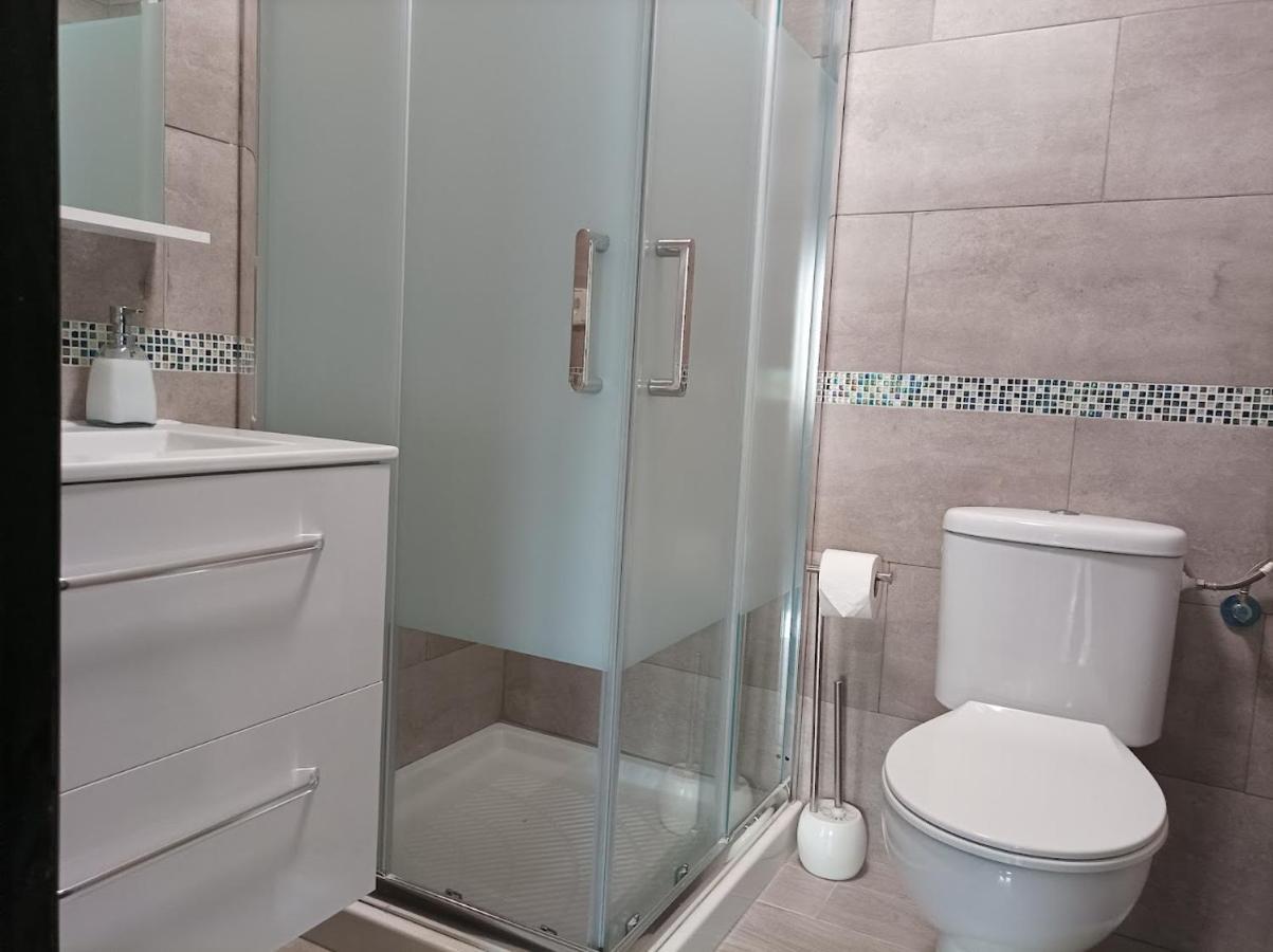 Large 2 Bed Apt Puerto Banus Marina Private Parking Apartamento Marbella Exterior foto