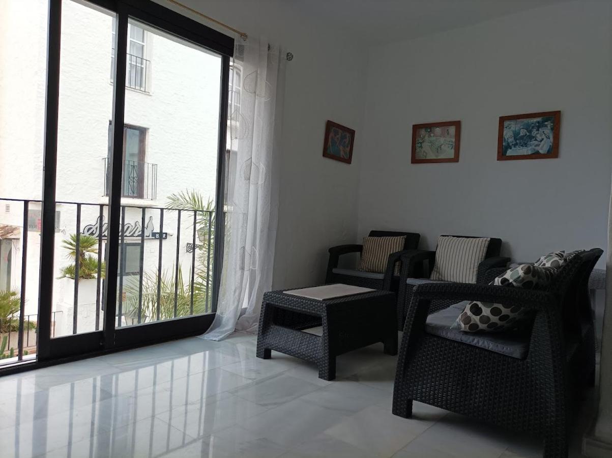 Large 2 Bed Apt Puerto Banus Marina Private Parking Apartamento Marbella Exterior foto